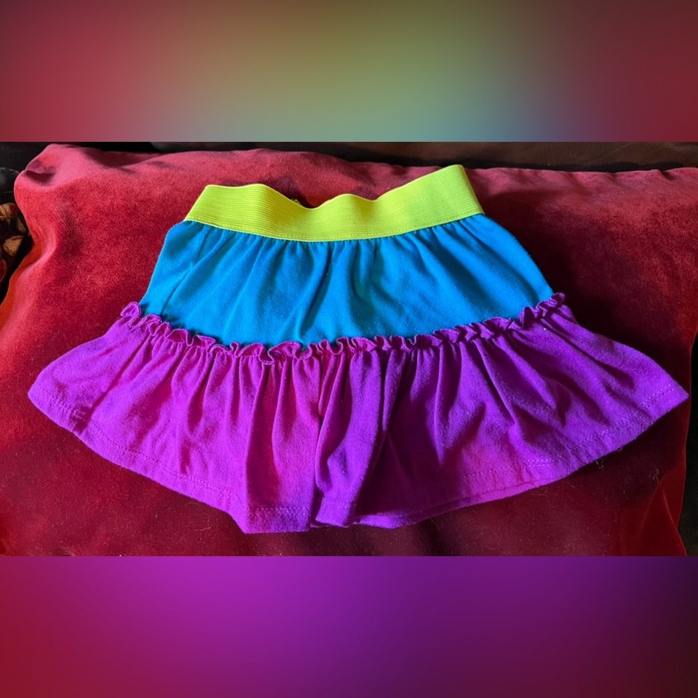 Disney Princess Multicolored Ruffled Skort! Size 2T, ready to twirl!
